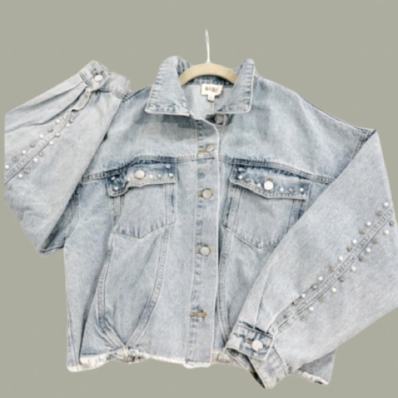 New Chic Oversized Pearl and Rhinestone Trim Denim Jean Jacket - Picture 7 of 8